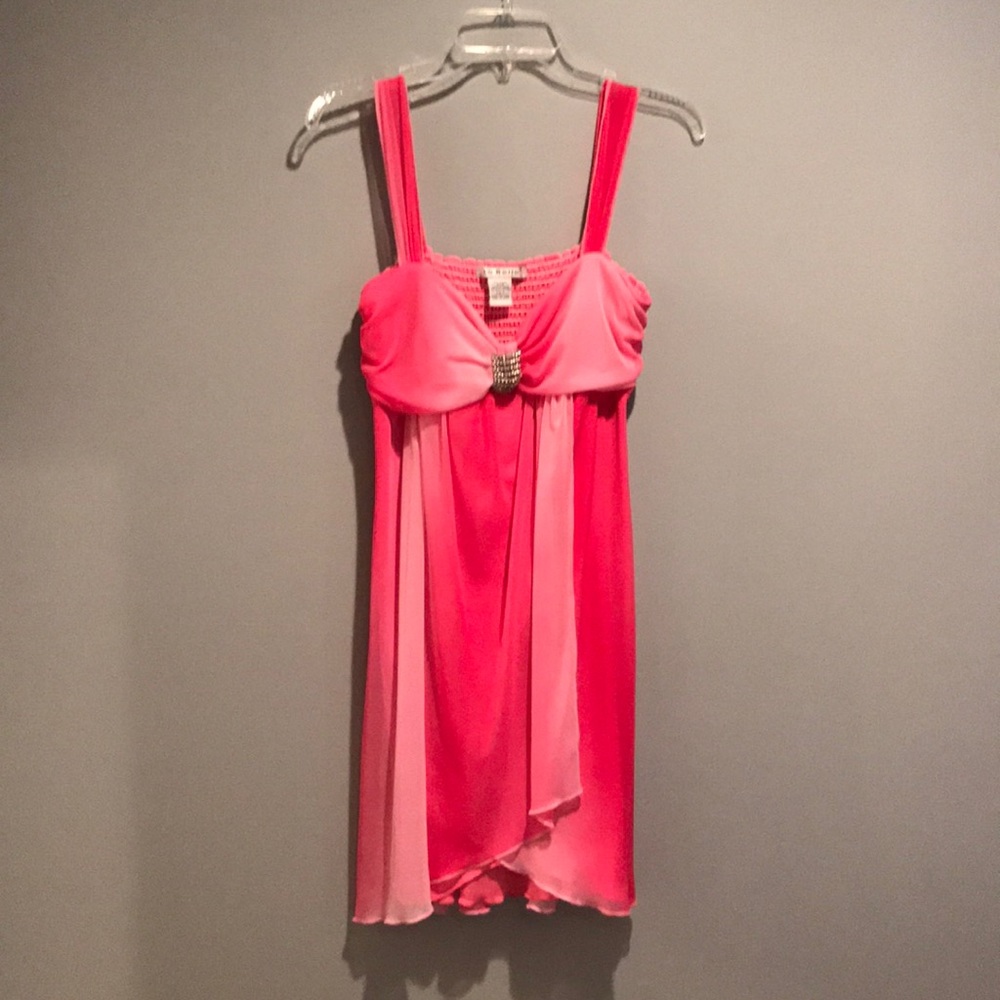 Short multi colored pink dress
